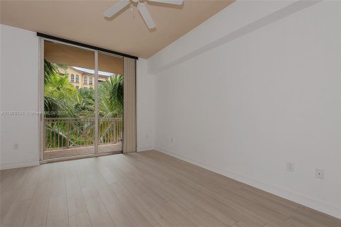 Condo in Aventura, Florida, 1 bedroom  № 1220806 - photo 15