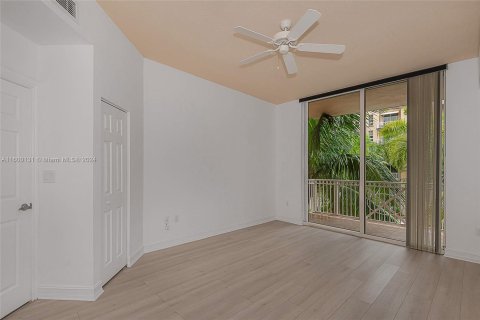 Condo in Aventura, Florida, 1 bedroom  № 1220806 - photo 16