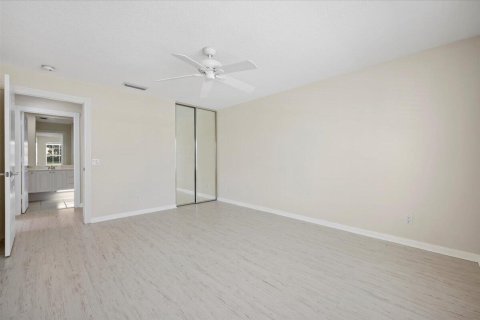 House in Palm Beach Gardens, Florida 2 bedrooms, 140.56 sq.m. № 972976 - photo 29