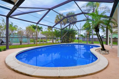 Casa en venta en Palm Beach Gardens, Florida, 3 dormitorios, 161.09 m2 № 972977 - foto 2