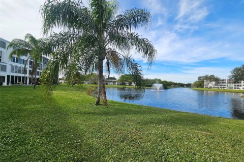 Condo in Deerfield Beach, Florida, 1 bedroom  № 972974 - photo 22