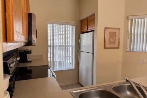 Townhouse in Kissimmee, Florida 3 bedrooms, 119.47 sq.m. № 933643 - photo 11