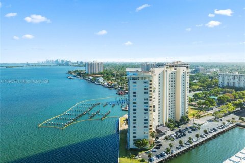 Condominio en venta en Miami, Florida, 2 dormitorios № 1170693 - foto 21