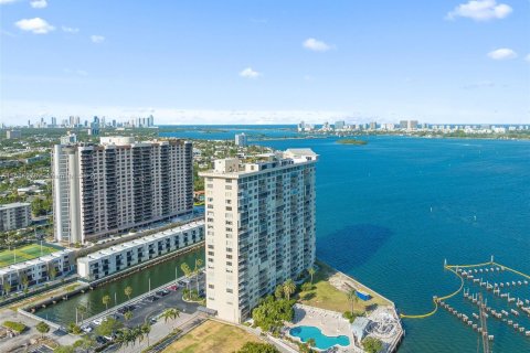 Condominio en venta en Miami, Florida, 2 dormitorios № 1170693 - foto 20