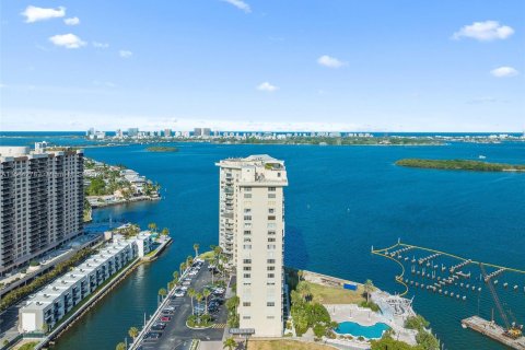 Condominio en venta en Miami, Florida, 2 dormitorios № 1170693 - foto 19