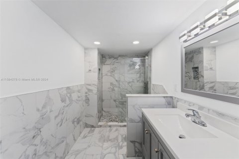 Condominio en venta en Miami, Florida, 2 dormitorios № 1170693 - foto 16