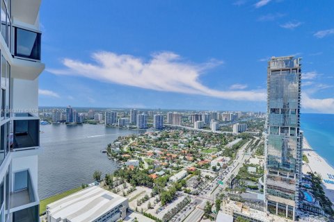 Condo in Sunny Isles Beach, Florida, 3 bedrooms  № 1327476 - photo 18