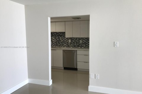 Copropriété à vendre à Aventura, Floride: 1 chambre, 66.61 m2 № 1380269 - photo 13