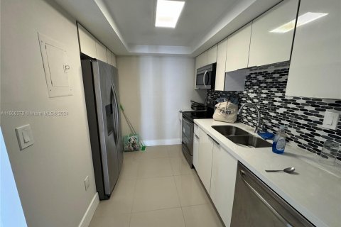 Condominio en venta en Aventura, Florida, 1 dormitorio, 66.61 m2 № 1380269 - foto 7