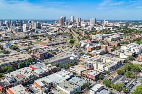 Touwnhouse à vendre à Tampa, Floride: 3 chambres, 116.87 m2 № 1089026 - photo 9