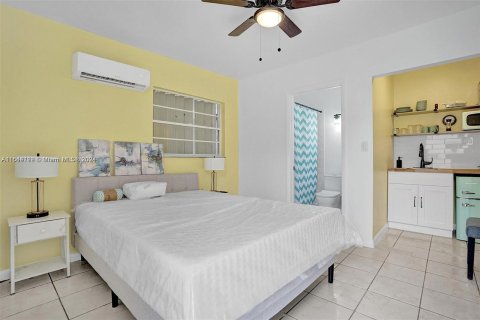 Immobilier commercial à vendre à Miami, Floride: 277.22 m2 № 1325861 - photo 11