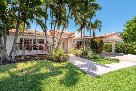 Villa ou maison à vendre à Key Biscayne, Floride: 5 chambres, 306.3 m2 № 782012 - photo 23