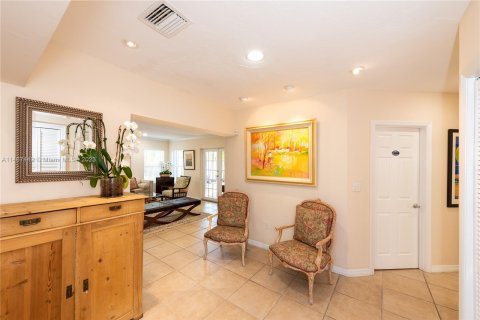 Casa en venta en Key Biscayne, Florida, 5 dormitorios, 306.3 m2 № 782012 - foto 11