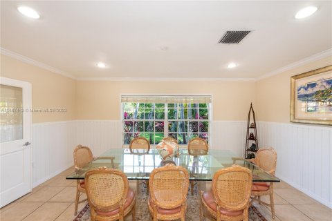 Villa ou maison à vendre à Key Biscayne, Floride: 5 chambres, 306.3 m2 № 782012 - photo 5