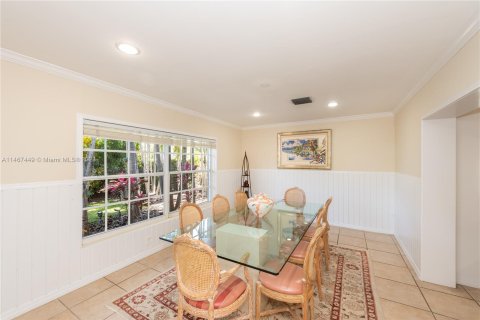 House in Key Biscayne, Florida 5 bedrooms, 306.3 sq.m. № 782012 - photo 6