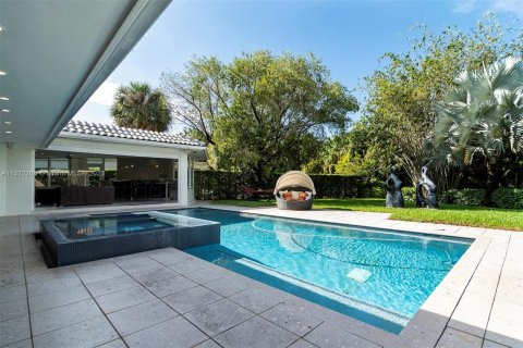 Villa ou maison à vendre à Doral, Floride: 3 chambres, 337.79 m2 № 200918 - photo 3