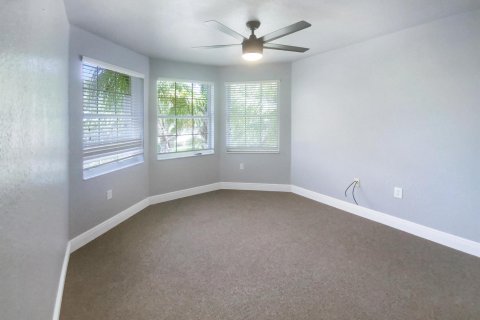 Casa en venta en Miramar, Florida, 6 dormitorios, 316.61 m2 № 1182519 - foto 4