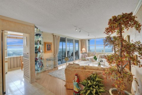 Condo in Fort Lauderdale, Florida, 2 bedrooms  № 1182605 - photo 7