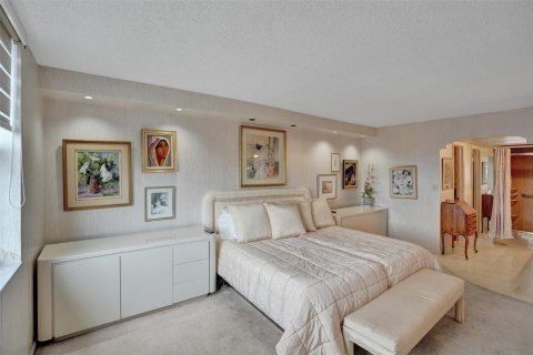 Condo in Fort Lauderdale, Florida, 2 bedrooms  № 1182605 - photo 16