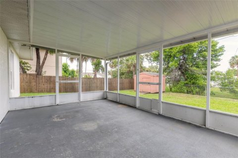 House in Edgewater, Florida 3 bedrooms, 119.84 sq.m. № 1260611 - photo 22