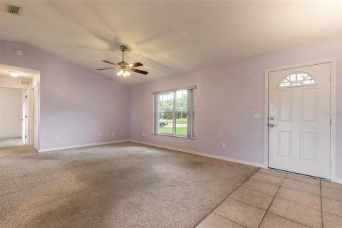 House in Edgewater, Florida 3 bedrooms, 119.84 sq.m. № 1260611 - photo 5