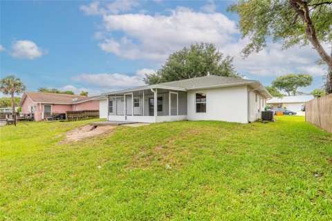 Villa ou maison à vendre à Edgewater, Floride: 3 chambres, 119.84 m2 № 1260611 - photo 24