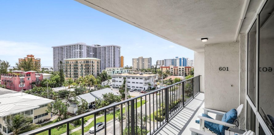 Condo in Pompano Beach, Florida, 2 bedrooms  № 1117862