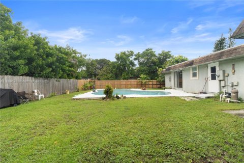 Casa en venta en Tamarac, Florida, 3 dormitorios, 121.52 m2 № 1381744 - foto 20