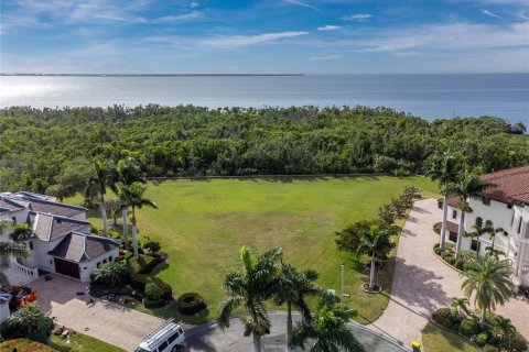 Land in Port Charlotte, Florida № 970766 - photo 1