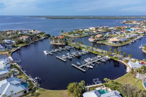 Terreno en venta en Port Charlotte, Florida № 970766 - foto 15