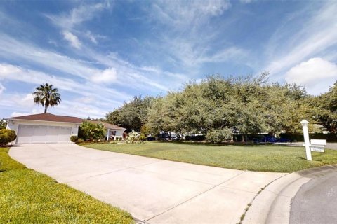 Villa ou maison à vendre à Summerfield, Floride: 2 chambres, 115.94 m2 № 1342639 - photo 3