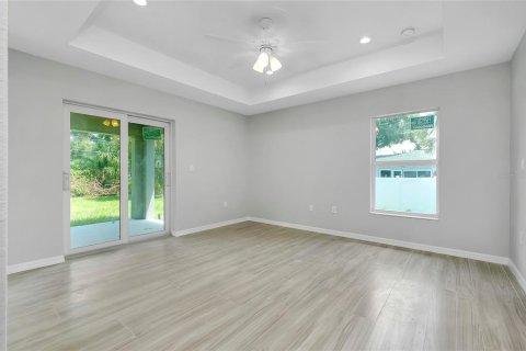 House in Port Charlotte, Florida 3 bedrooms, 123.47 sq.m. № 1342676 - photo 23