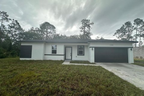 House in DeLand, Florida 4 bedrooms, 151.99 sq.m. № 1361225 - photo 1