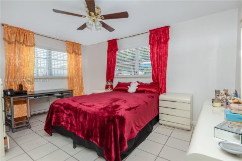 Immobilier commercial à vendre à Miami, Floride: 187.29 m2 № 1206996 - photo 20