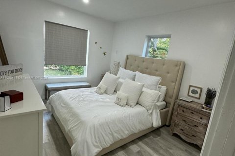 Casa en venta en Hollywood, Florida, 2 dormitorios, 72.74 m2 № 1206995 - foto 8