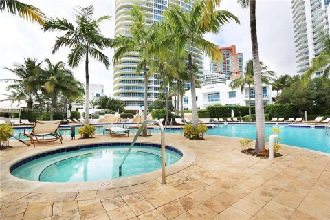 Copropriété à louer à Miami Beach, Floride: 2 chambres, 147.81 m2 № 1370747 - photo 23