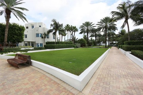 Copropriété à louer à Miami Beach, Floride: 2 chambres, 147.81 m2 № 1370747 - photo 22