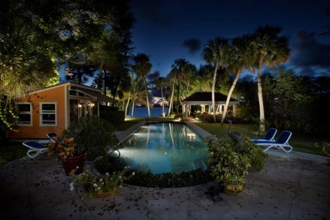 Villa ou maison à vendre à Lake Worth, Floride: 4 chambres, 307.69 m2 № 837677 - photo 7