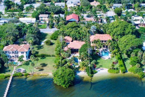 Villa ou maison à vendre à Lake Worth, Floride: 4 chambres, 307.69 m2 № 837677 - photo 4