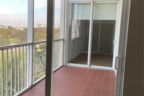 Copropriété à vendre à Pompano Beach, Floride: 3 chambres, 140.84 m2 № 932088 - photo 14