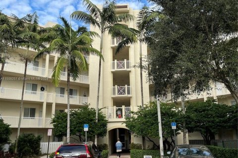 Copropriété à vendre à Pompano Beach, Floride: 3 chambres, 140.84 m2 № 932088 - photo 1