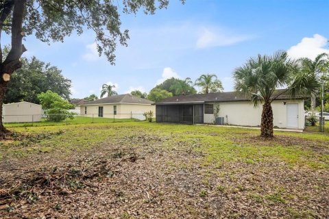 Villa ou maison à vendre à Kissimmee, Floride: 2 chambres, 94.2 m2 № 1336584 - photo 22