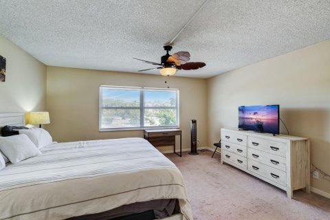 Adosado en venta en Lauderdale-by-the-Sea, Florida, 2 dormitorios, 139.35 m2 № 1129256 - foto 23