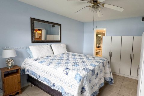 Copropriété à vendre à Aventura, Floride: 1 chambre, 71.35 m2 № 1321677 - photo 4