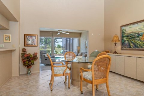 Villa ou maison à vendre à Punta Gorda, Floride: 2 chambres, 151.9 m2 № 1211070 - photo 10