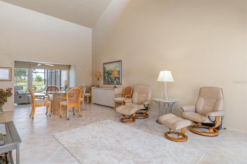 Villa ou maison à vendre à Punta Gorda, Floride: 2 chambres, 151.9 m2 № 1211070 - photo 6