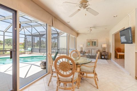 Villa ou maison à vendre à Punta Gorda, Floride: 2 chambres, 151.9 m2 № 1211070 - photo 20