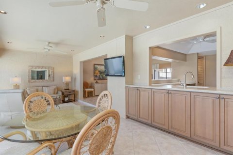 Villa ou maison à vendre à Punta Gorda, Floride: 2 chambres, 151.9 m2 № 1211070 - photo 21