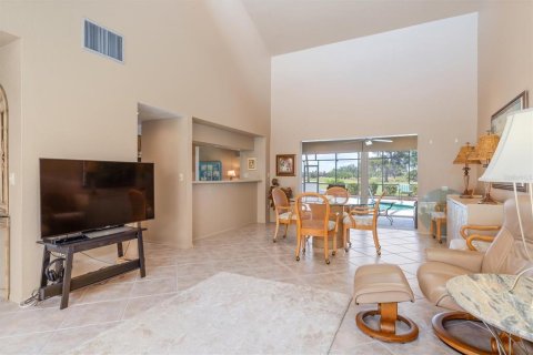 Villa ou maison à vendre à Punta Gorda, Floride: 2 chambres, 151.9 m2 № 1211070 - photo 7