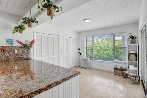 Casa en venta en Coral Gables, Florida, 4 dormitorios, 259.48 m2 № 1127574 - foto 26